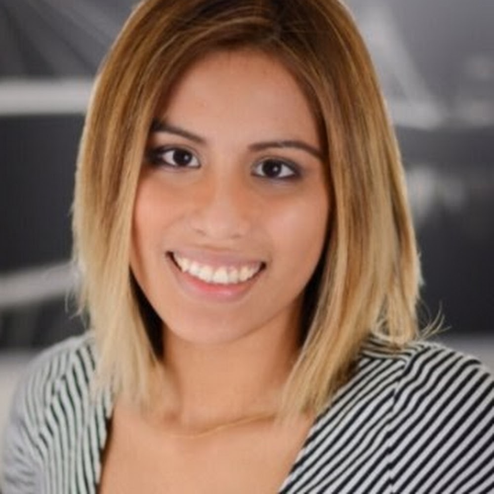 Meet your Posher, Romina